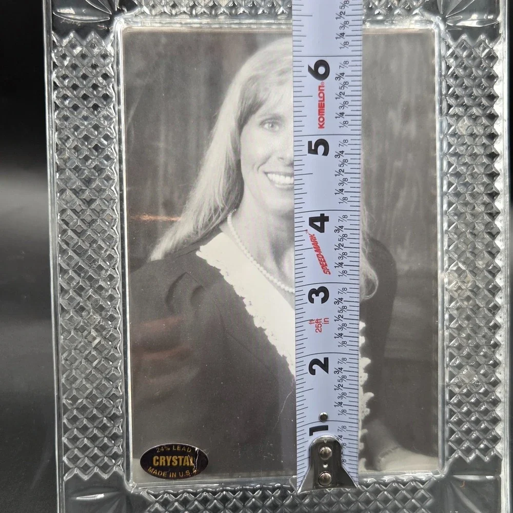 Vintage 5x7 Opening Heavy 24% Lead Crystal Picture Frame  Made in USA Retro‎